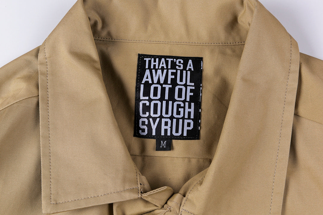 That's A Awful Lot of Cough Syrup 字母印花休闲长袖衬衫 - view 2