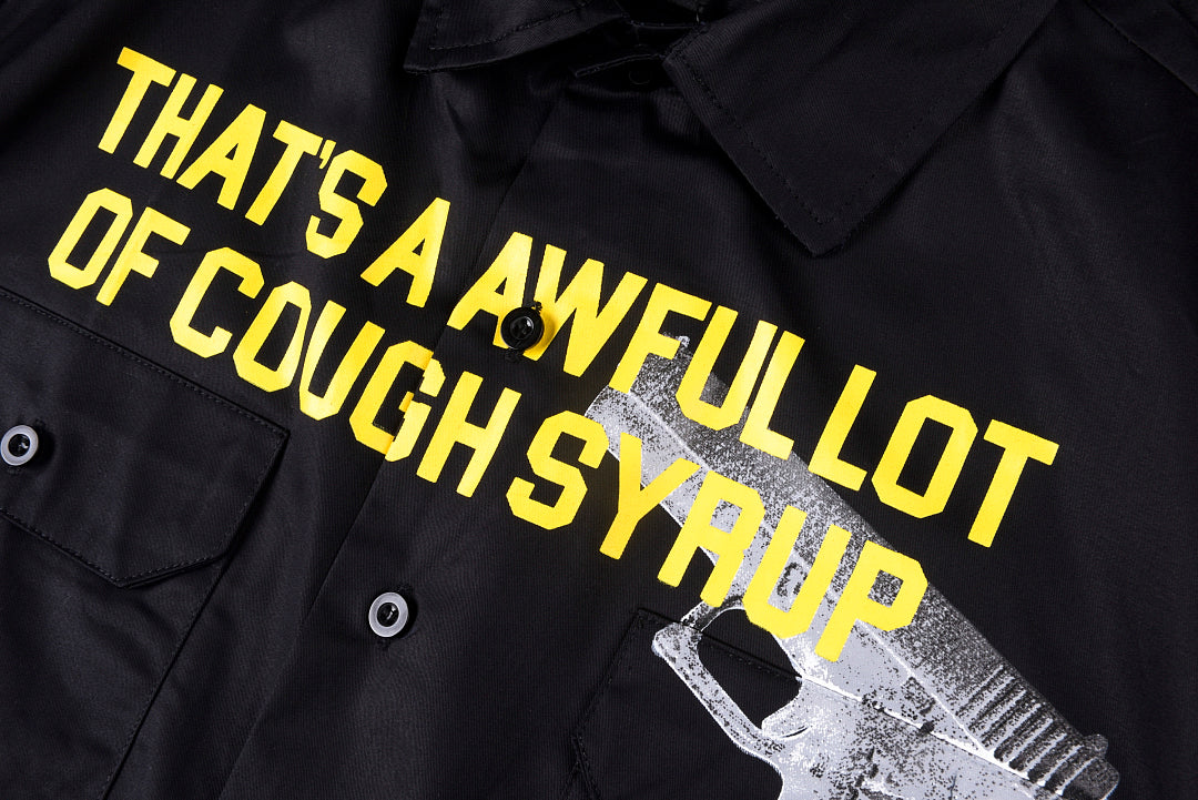 That's A Awful Lot of Cough Syrup手枪字母印花休闲短衬 - view 3
